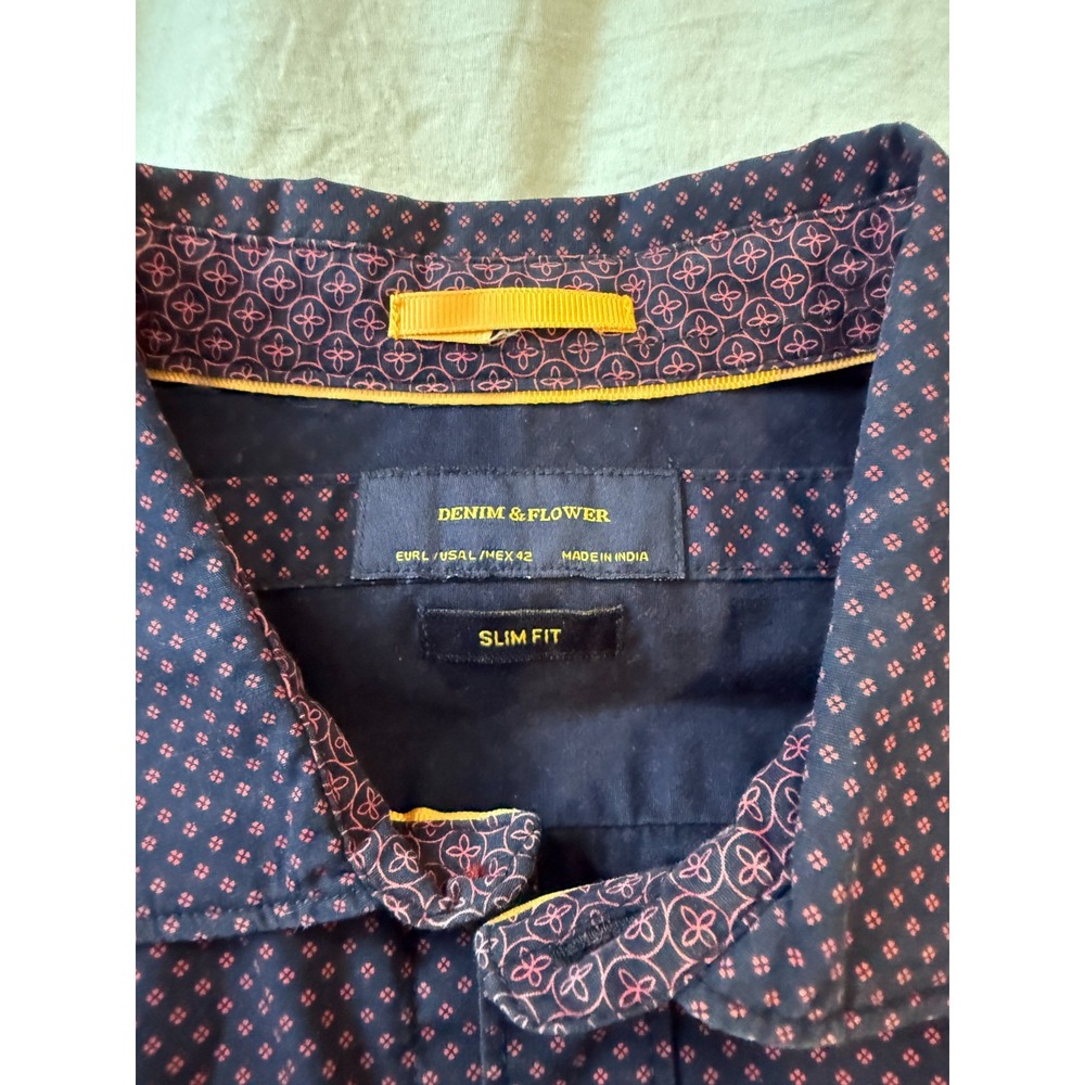 Denim & Flower Navy Button Up Men's Sz L Slim Fit Mixed‎ Blues Graphic Print - Picture 2 of 7